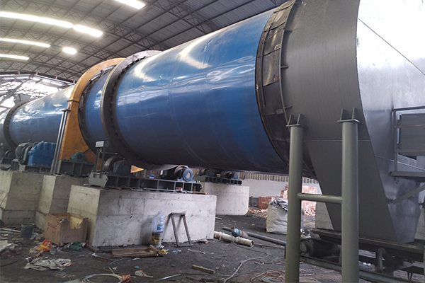 宁夏煤泥烘干机项目安装实拍现场 宁夏煤泥烘干机项目安装实拍现场