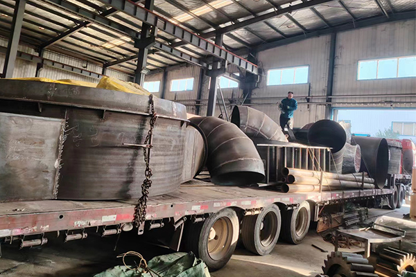 陕西大型煤泥烘干机项目装车发货现场 陕西大型煤泥烘干机项目装车发货现场
