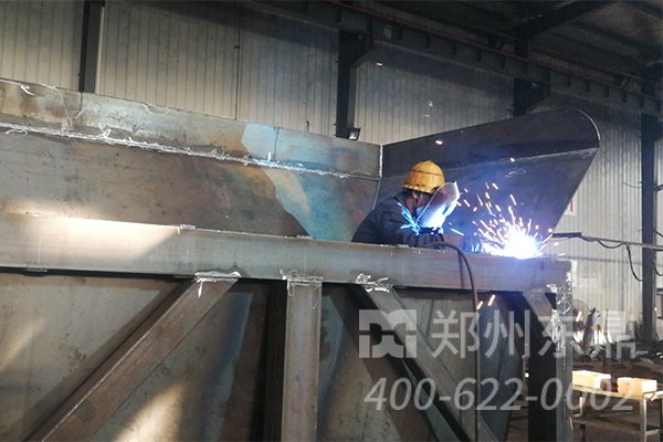 煤泥烘干机设备生产制造现场